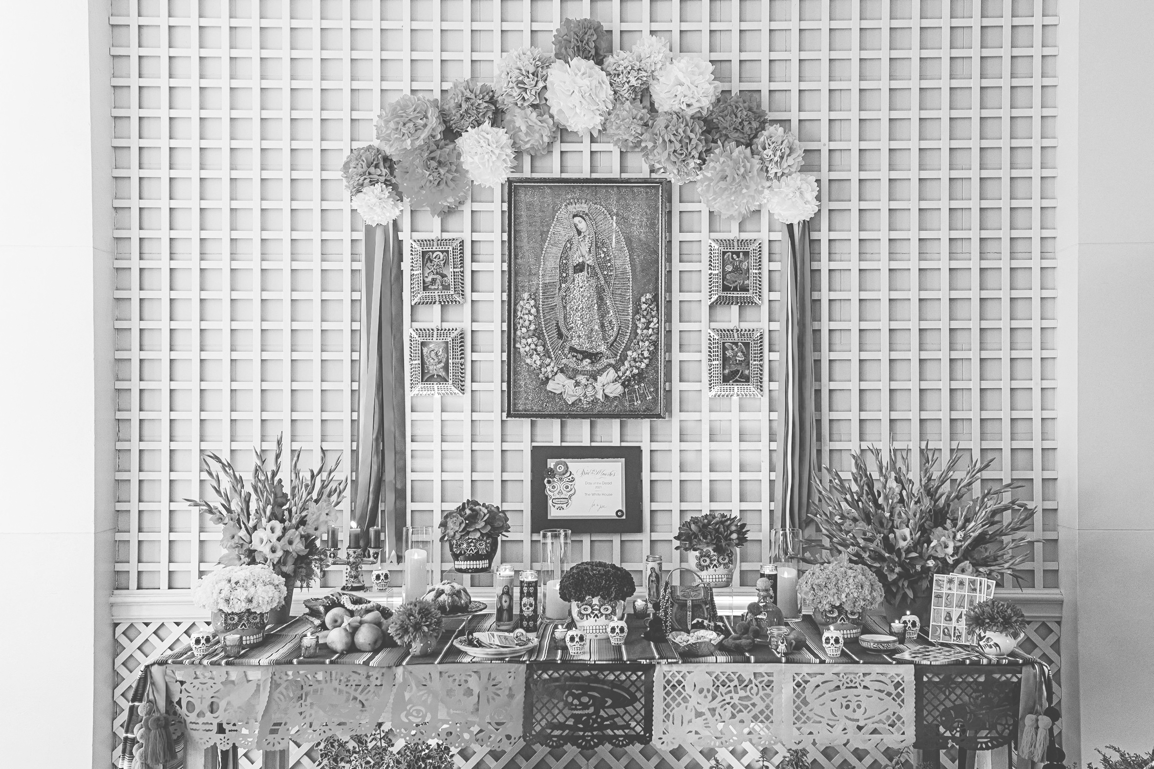 Altar por el Día de los Muertos en la Casa Blanca